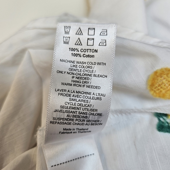 UNTUCKit Hers Pineapple Short Sleeve - Picture 6 of 6